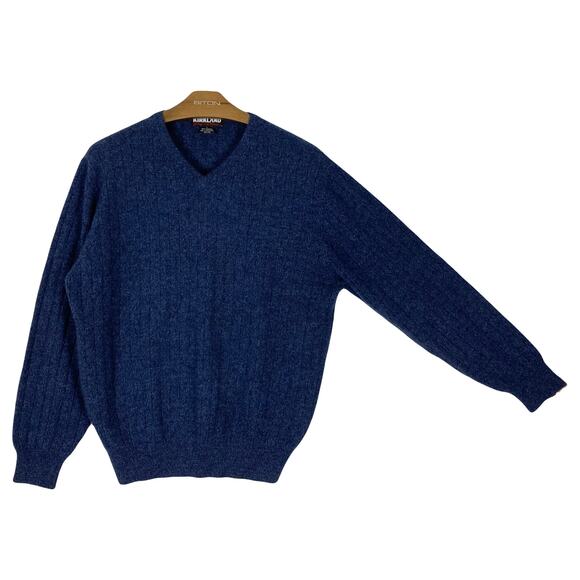 NWOT KIRKLAND Sweater L Blue Cashmere V Neck Long Slv Stripe Ribbed